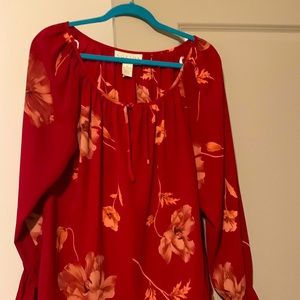 Very nice ladies blouse. Long sleeves with beige flowers, Norton Macnaughton